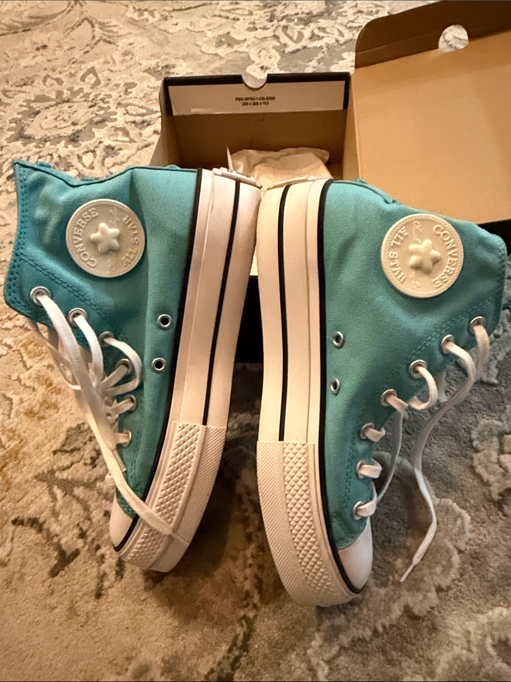 None Converse Run Star Hike Women’s 8 Jellyfish Turquoise High Top Sneakers